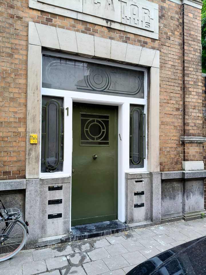Gevel van een gerenoveerd pand
